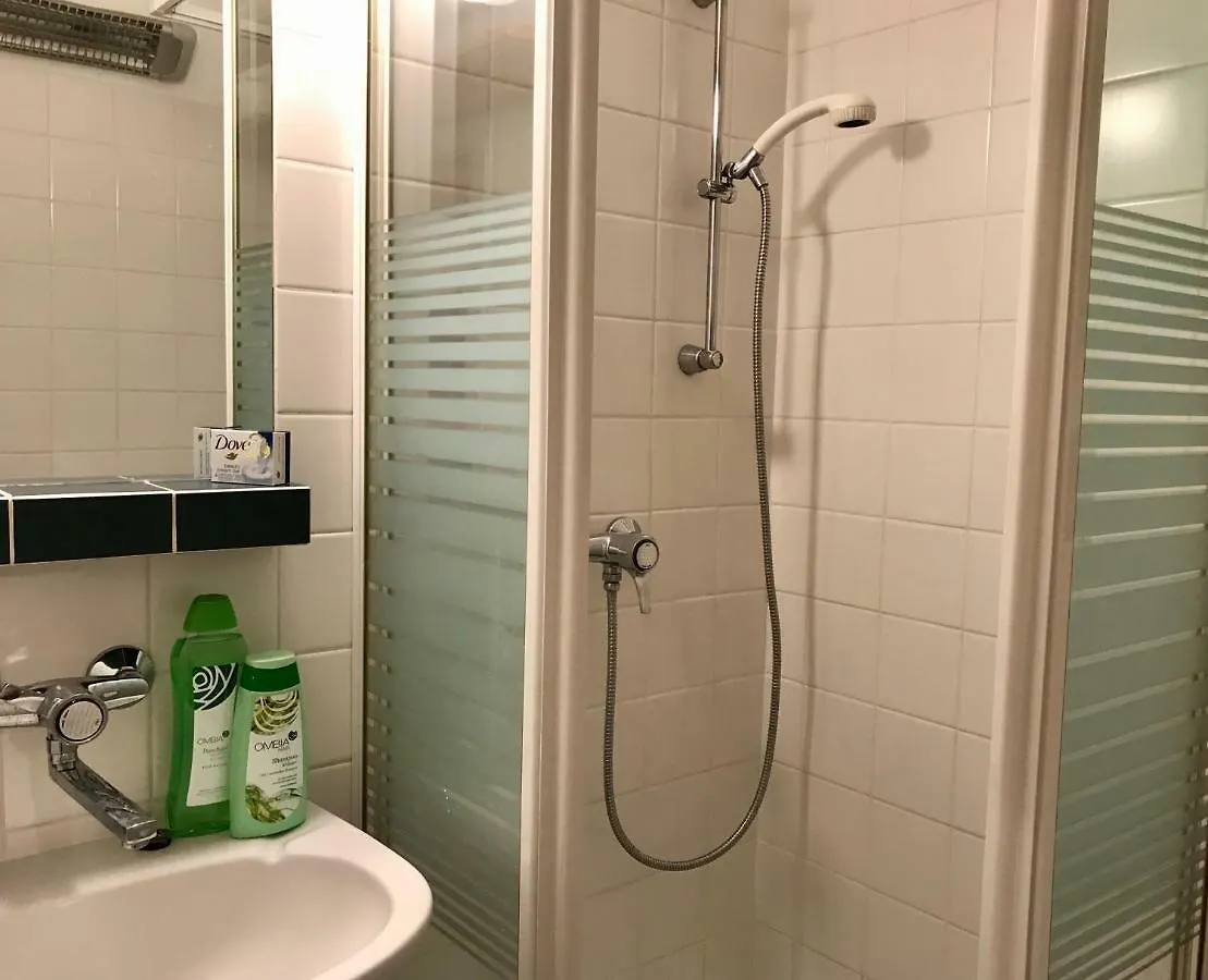 Charming Center City Apartment Vienna Austria